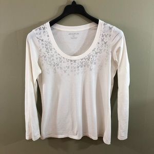 Cream Color Long Sleeve Tee w/Gray Ombré Floral